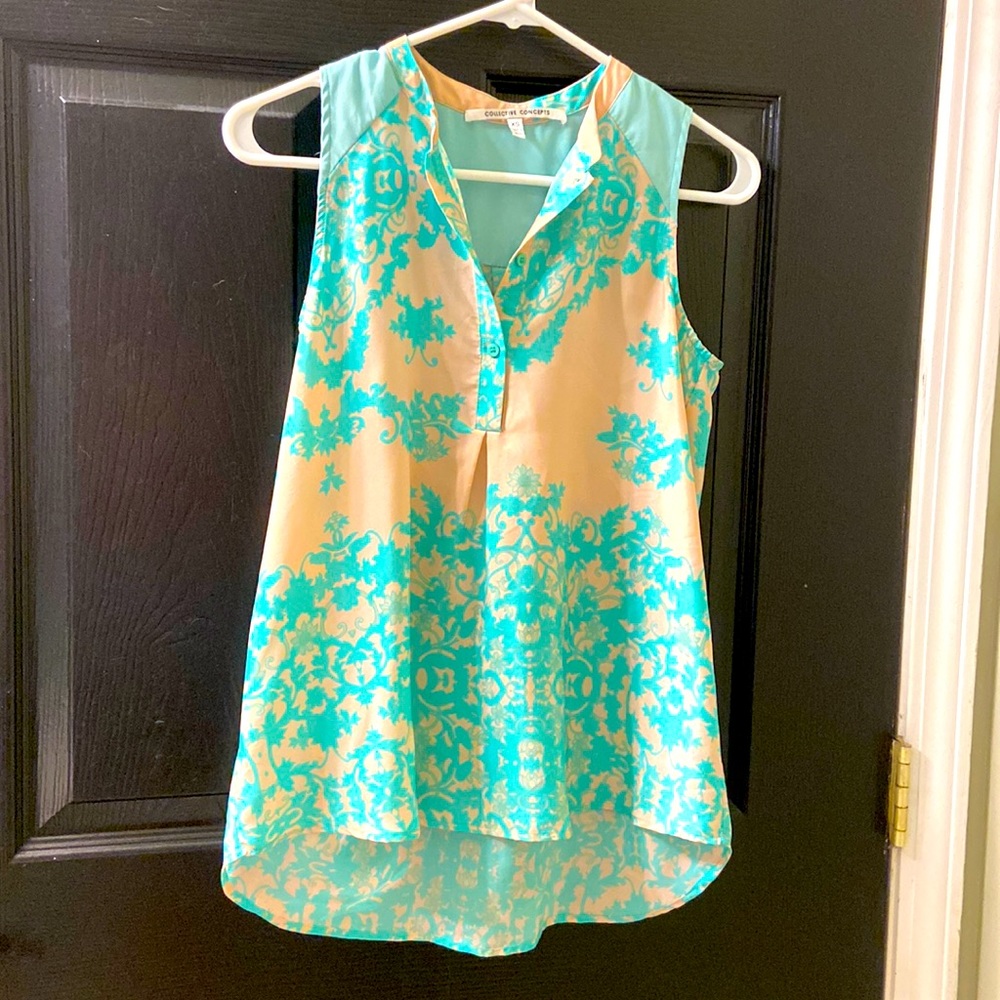 Collective Concepts sleeveless blouse, size XS